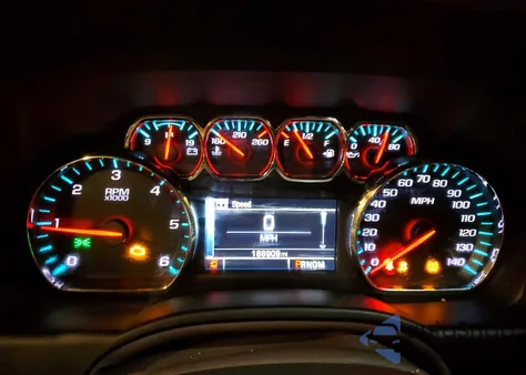 2015 Chevrolet Suburban K1500 Ltz из США, поврежденный, VIN 1GNSKKKC3FR205779